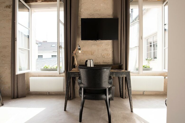 Hotel H�tel Le Chantilly