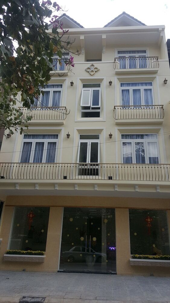 Nam Xuan Premium Hotel