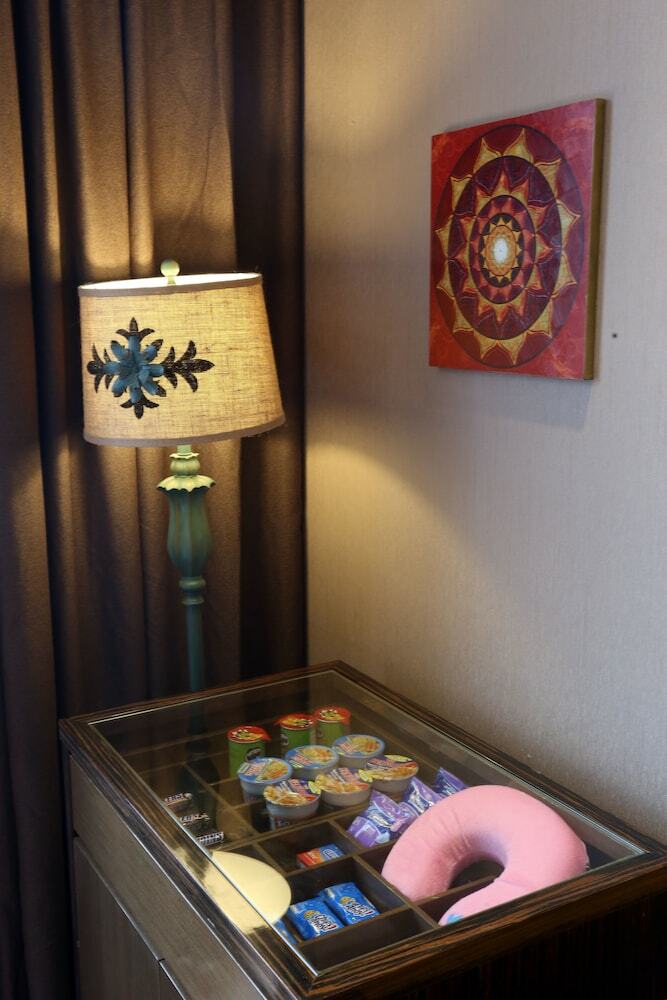 Lotus Blu Hotel