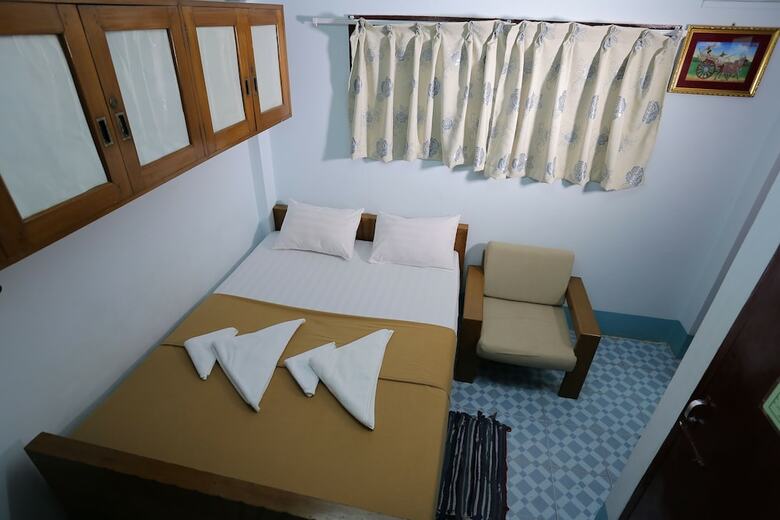 Hotel Chan Myae Thar Guest House Yangon