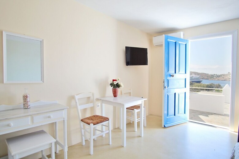 Kritikakis Village Hotel Families And Couples Only