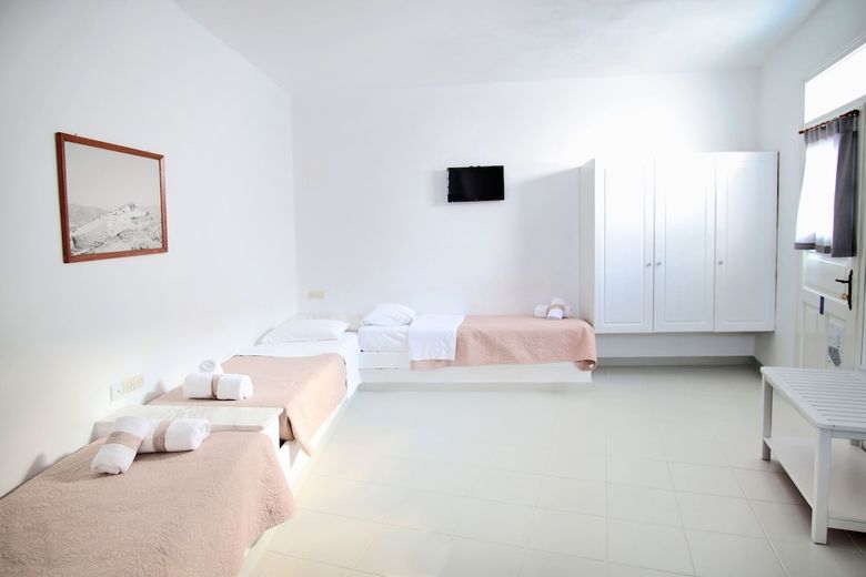 Kritikakis Village Hotel Families And Couples Only