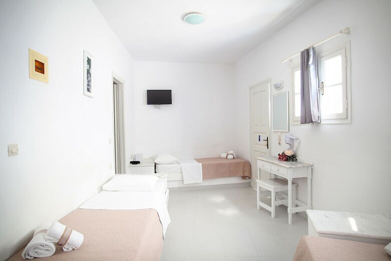 Kritikakis Village Hotel Families And Couples Only