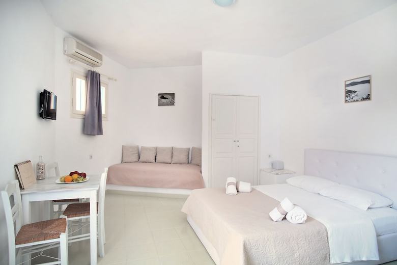 Kritikakis Village Hotel Families And Couples Only