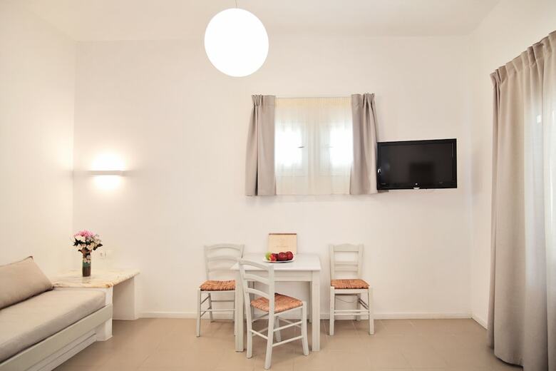 Kritikakis Village Hotel Families And Couples Only