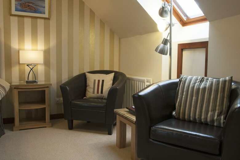 Hotel Torlundy House