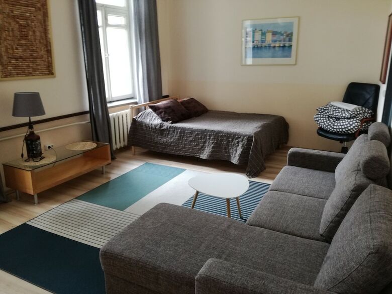 Hostal 25 Hours Hostel