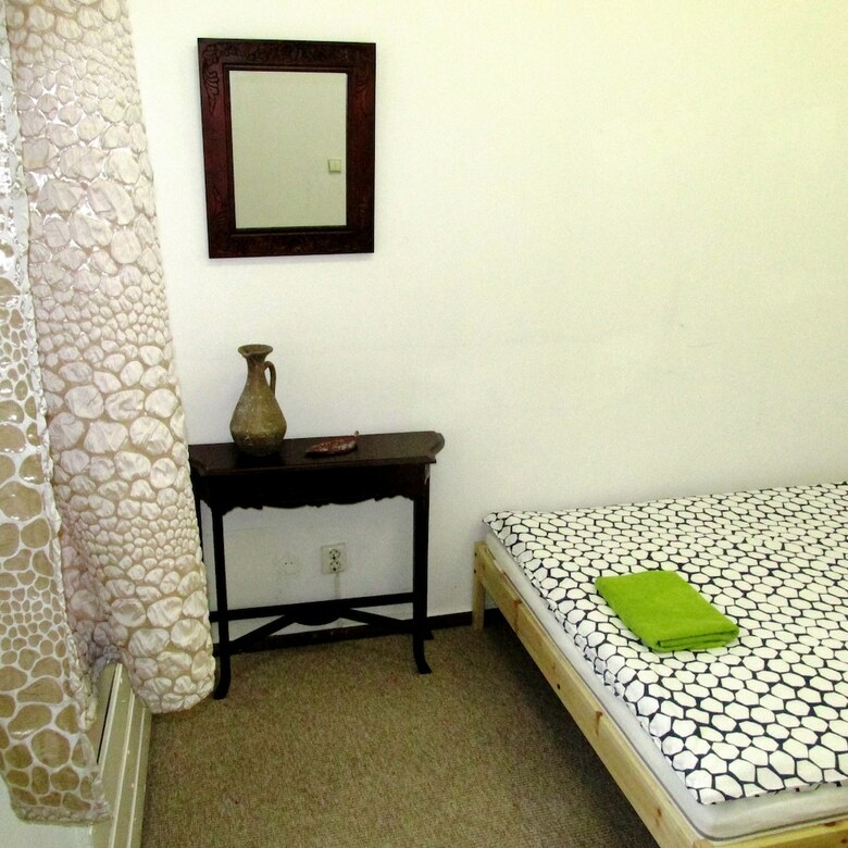 Hostal 25 Hours Hostel