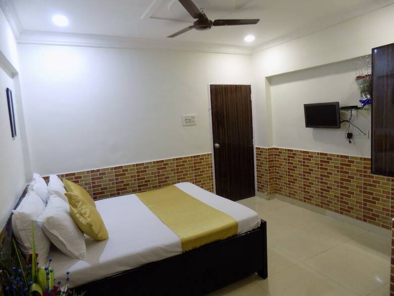 Hotel Sharmin Residency