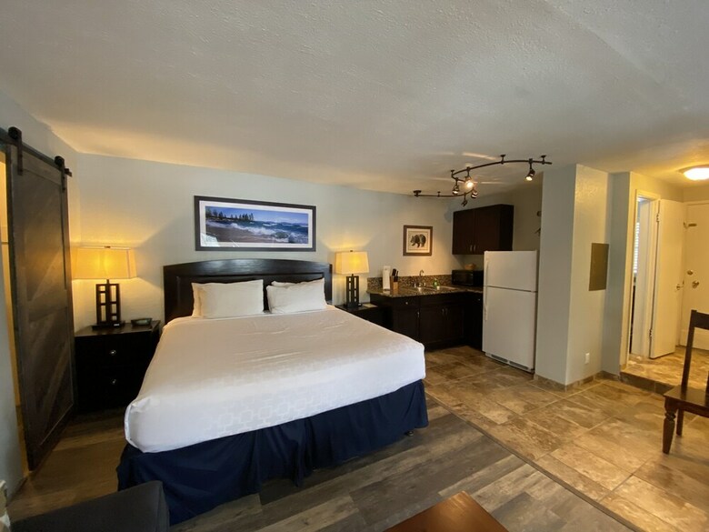 Hotel Heavenly Inn
