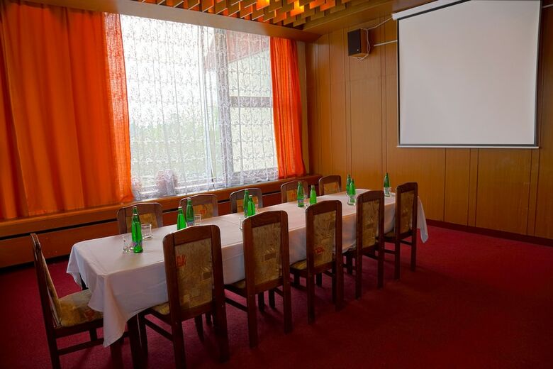 Hotel Zv�kov