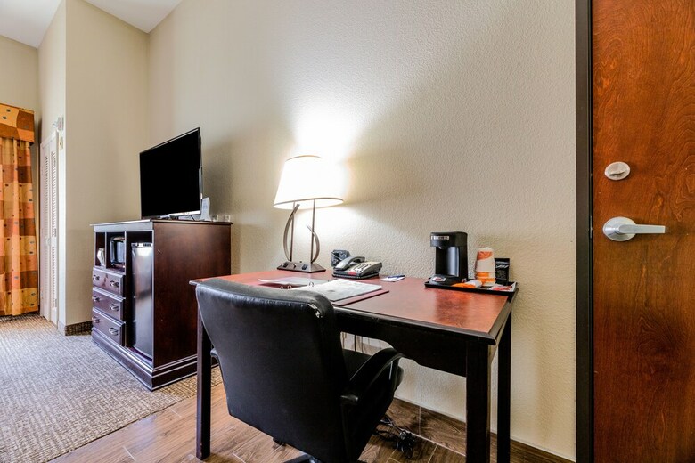Hotel Comfort Suites Granbury