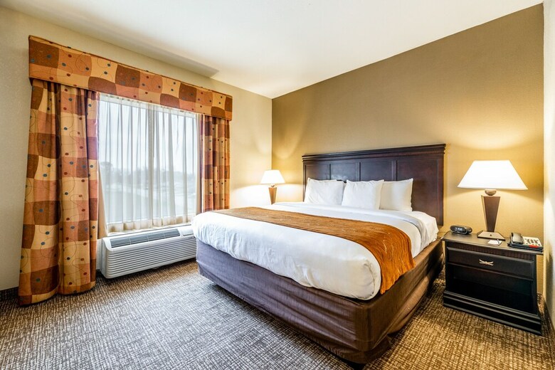 Hotel Comfort Suites Granbury