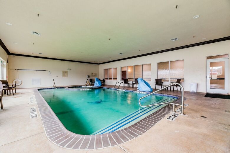 Hotel Comfort Suites Granbury