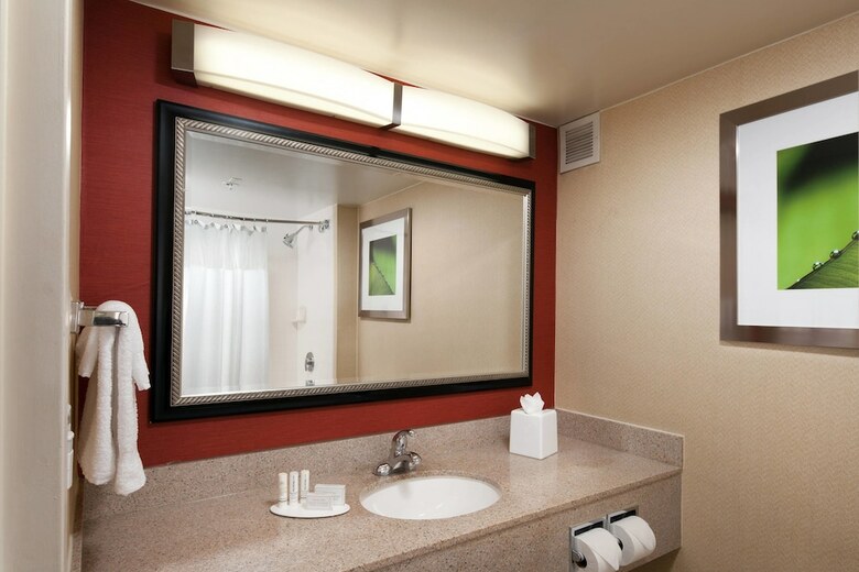 Hotel Courtyard By Marriott Baldwin Park