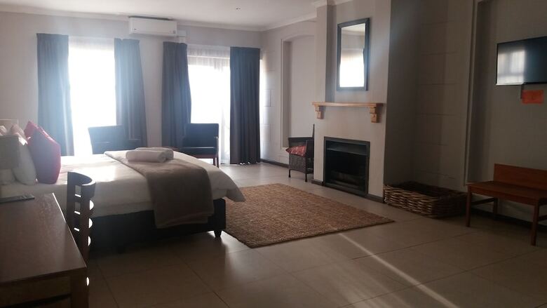 Clanwilliam Hotel By Country Hotels