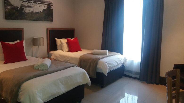 Clanwilliam Hotel By Country Hotels