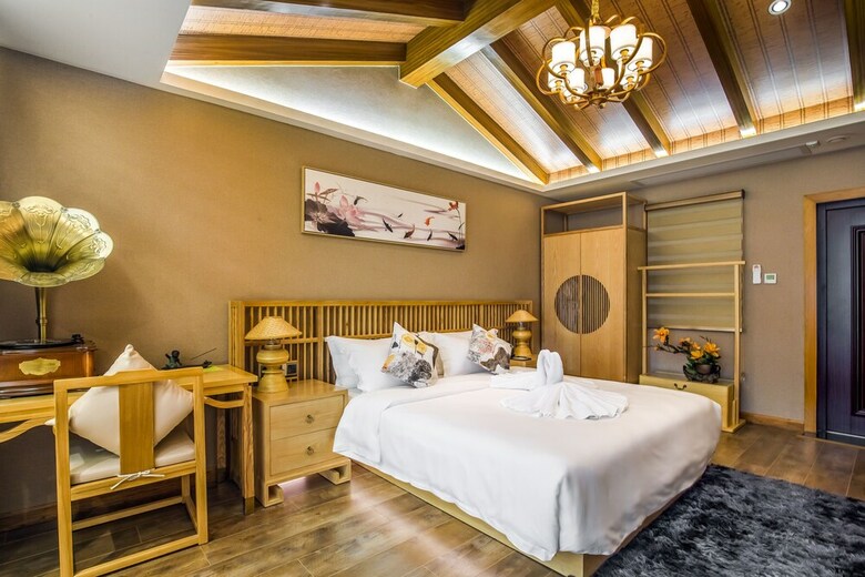 Guilin Elephant Trunk Hill Hotel