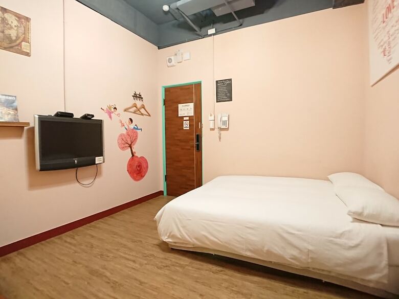 Dongning Atlas Hotel