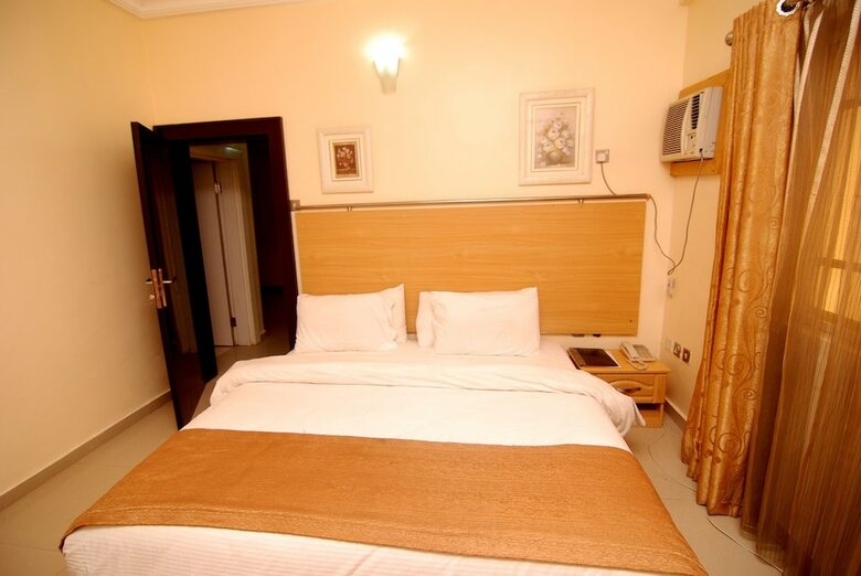 Ayalla Hotel