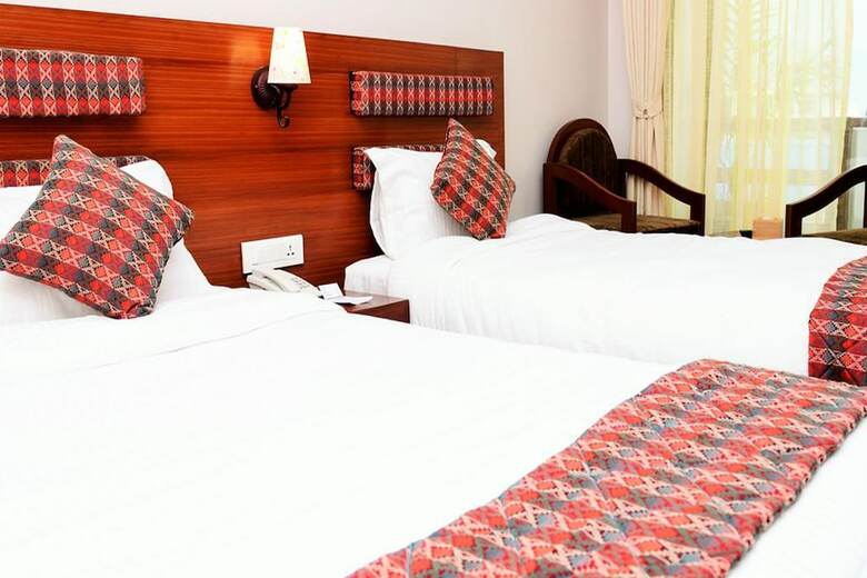 Hotel Kuti Resort And Spa