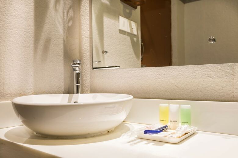 Hotel Kuti Resort And Spa