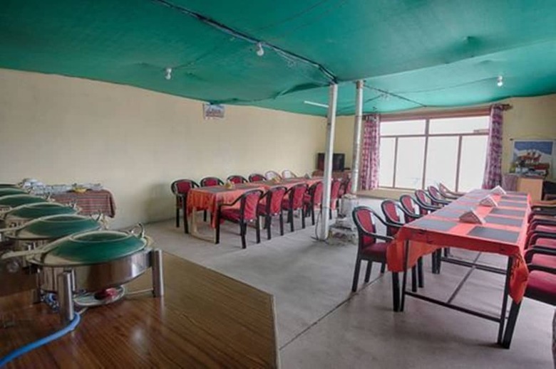 Hotel Pangong Holiday Cottages