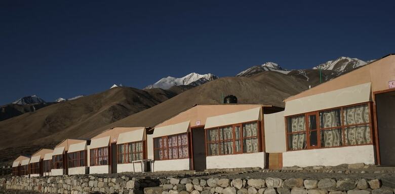 Hotel Pangong Holiday Cottages