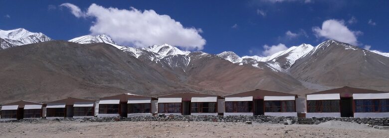 Hotel Pangong Holiday Cottages