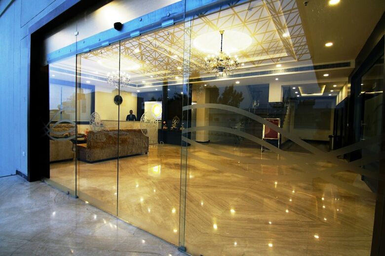 Mango Hotels Jammu