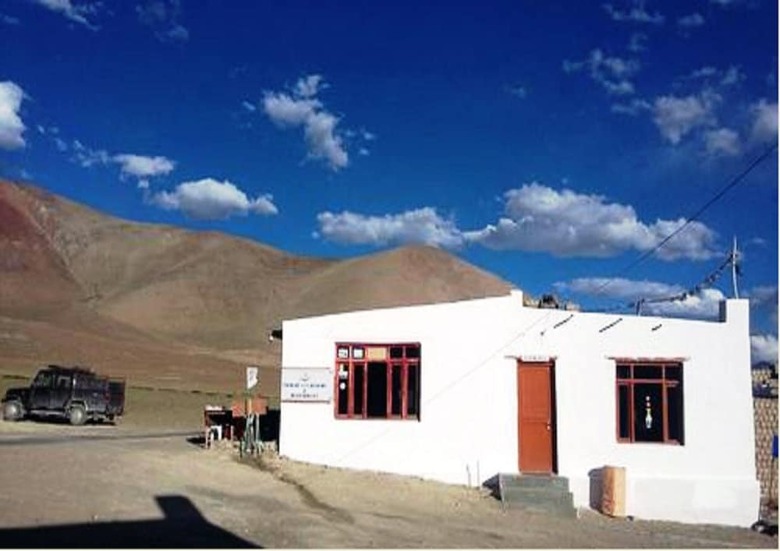 Hotel Tsokar Eco Resort & Restaurant