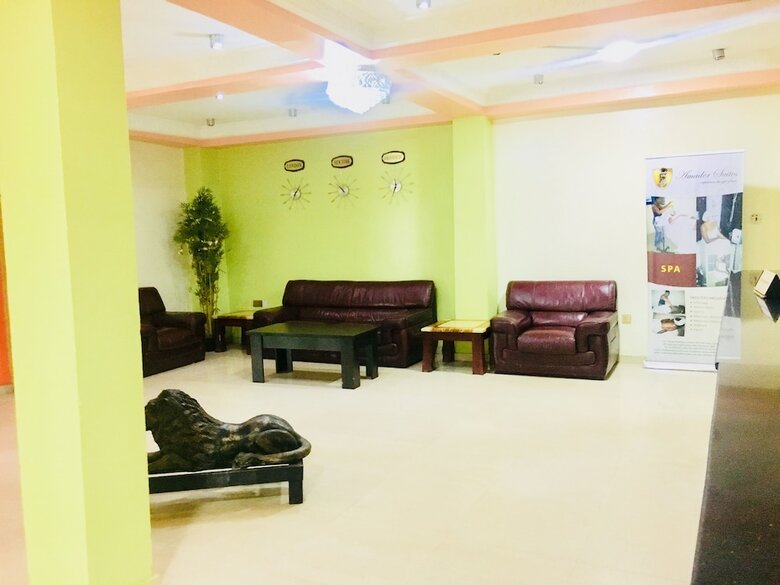 Hotel Amador Suites