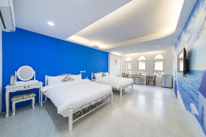 Hotel Purple Villa