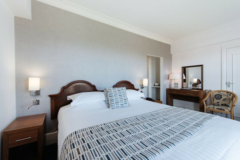 The Palace Hotel & Spa