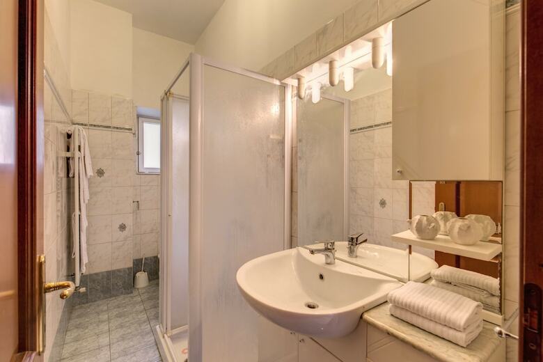 Apartamento Aweshome - Trastevere Yellow Frame