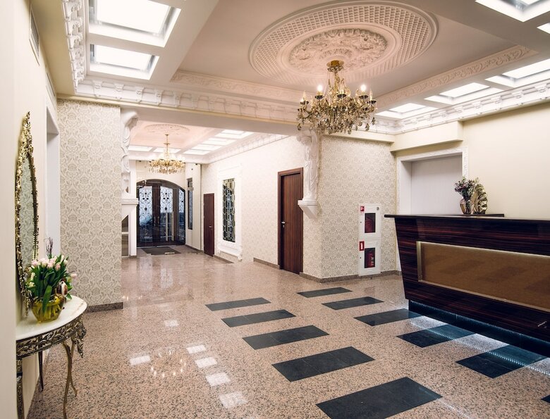 Sadovnicheskaya Hotel