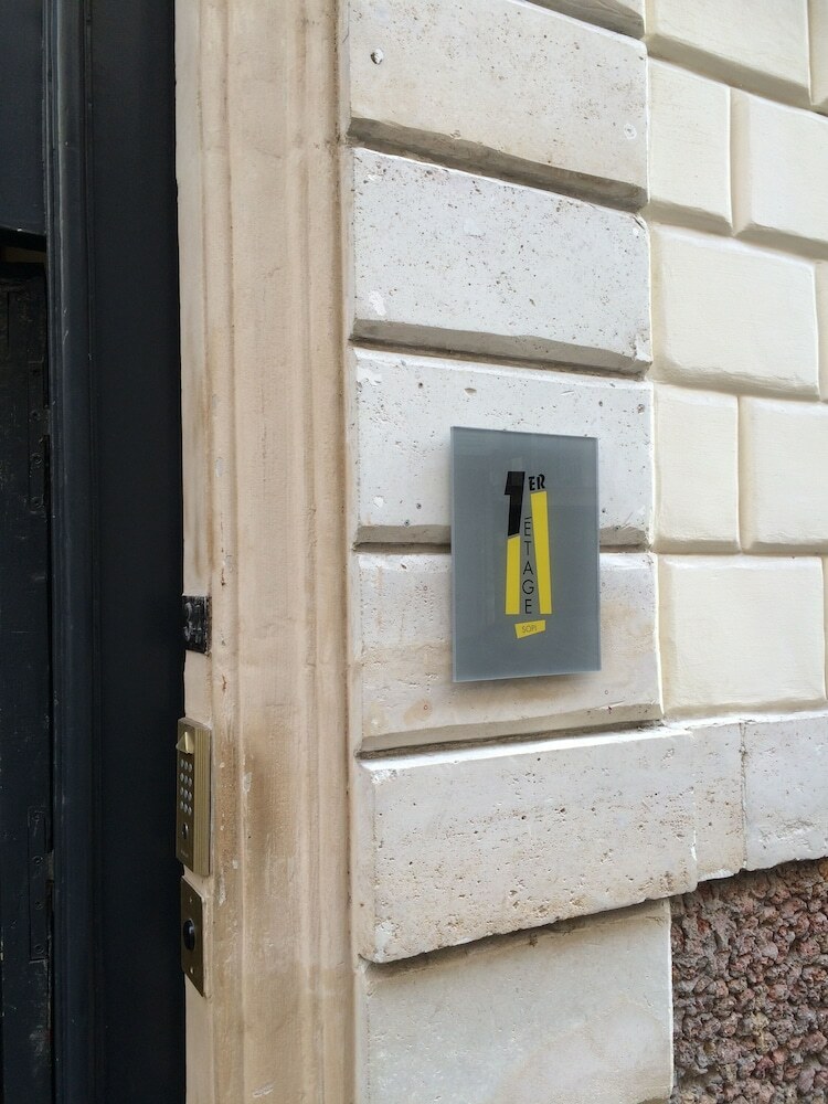 Hotel 1er Etage Sopi