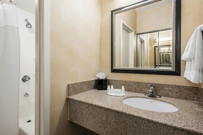 Hotel Courtyard By Marriott Chicago O'hare