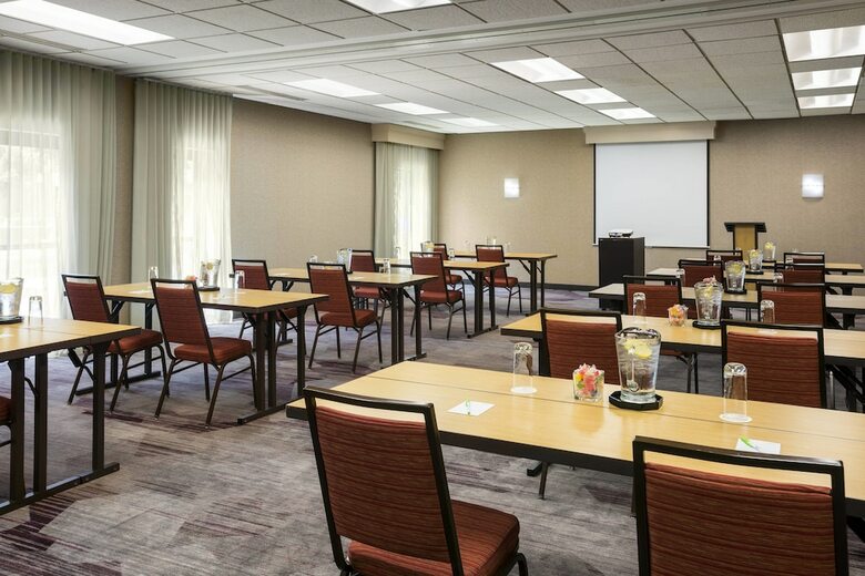Hotel Courtyard By Marriott Chicago O'hare