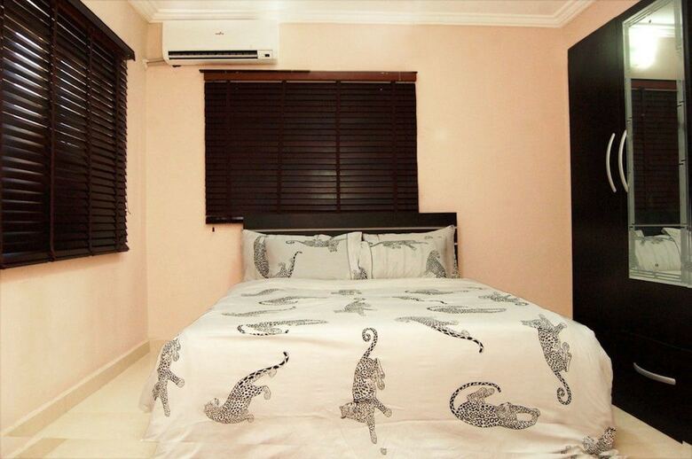 Wendo Court Apartments