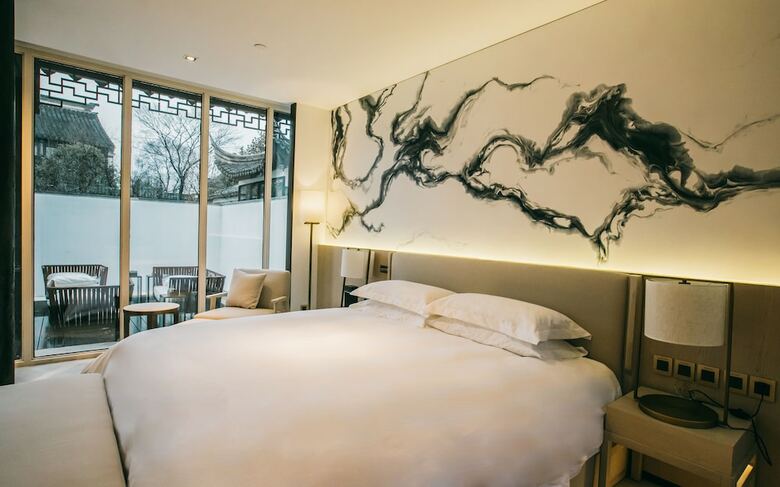 Hotel The Emperor Suzhou
