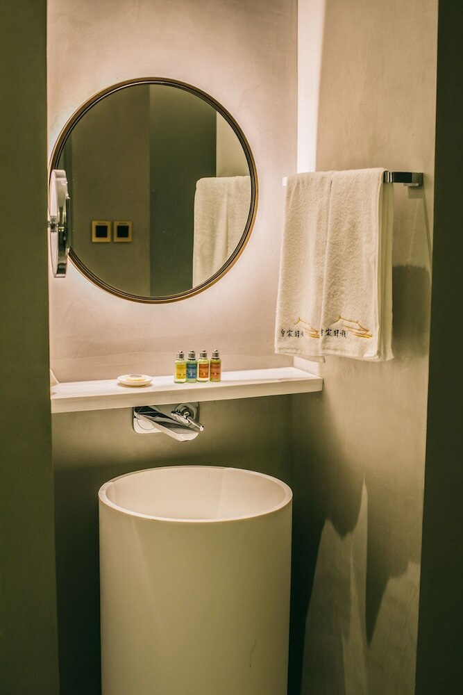 Hotel The Emperor Suzhou