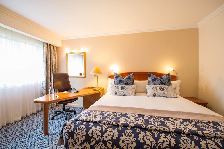 Protea Hotel By Marriott Johannesburg Balalaika Sandton