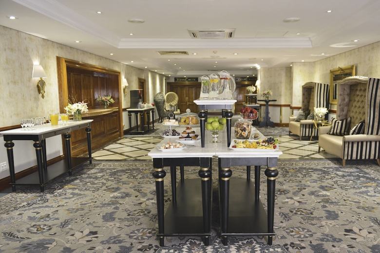 Protea Hotel By Marriott Johannesburg Balalaika Sandton