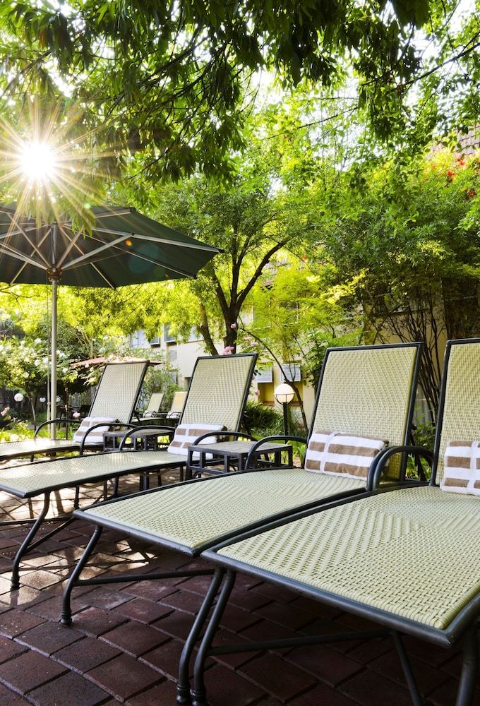 Protea Hotel By Marriott Johannesburg Balalaika Sandton