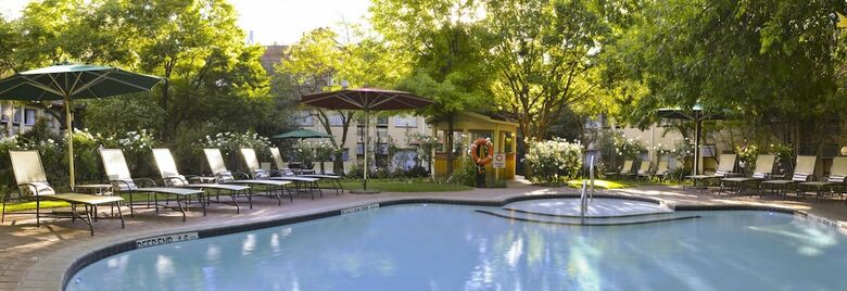 Protea Hotel By Marriott Johannesburg Balalaika Sandton