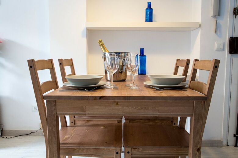 Apartamentos Alcam Encants