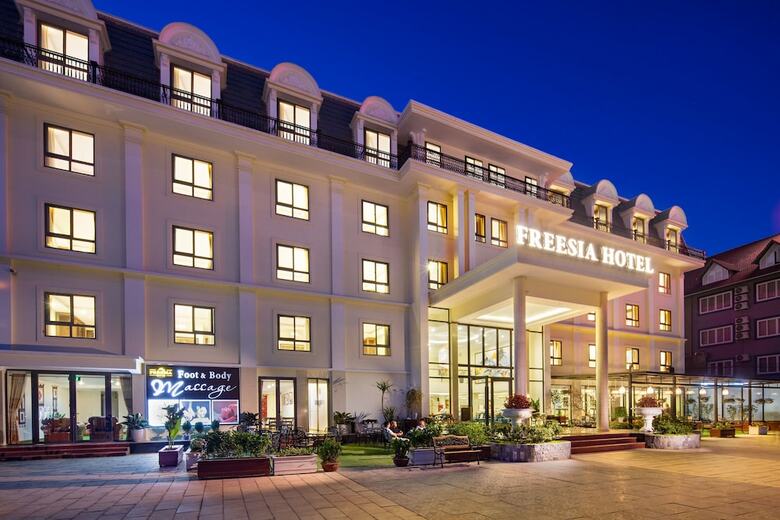 Freesia Hotel