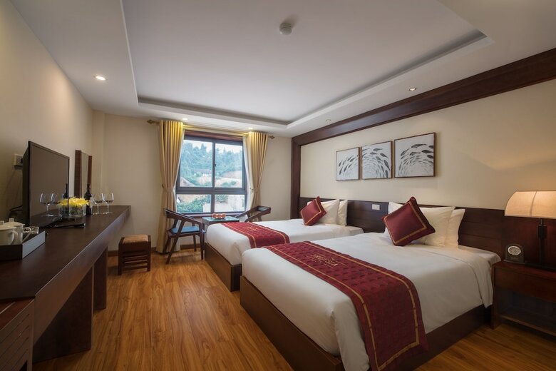 Freesia Hotel