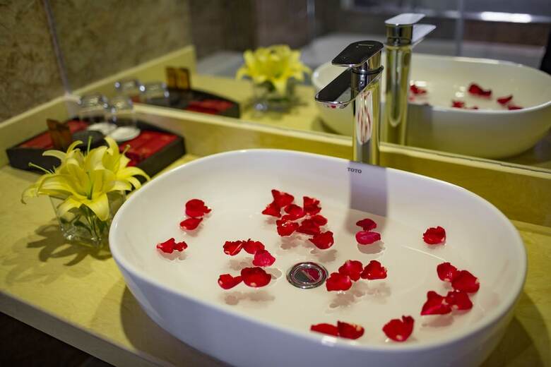Freesia Hotel